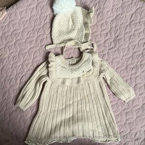 cupcakes & cashmere Cream Knit Dress with Hat